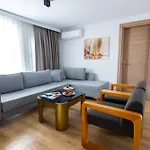 Yalinn Boutique * 亚力卡瓦克