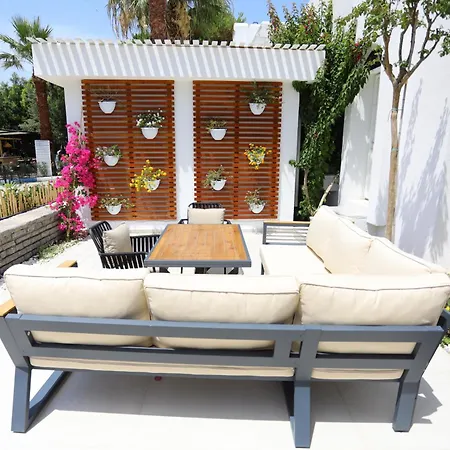 Yalinn Boutique يالِكافاك